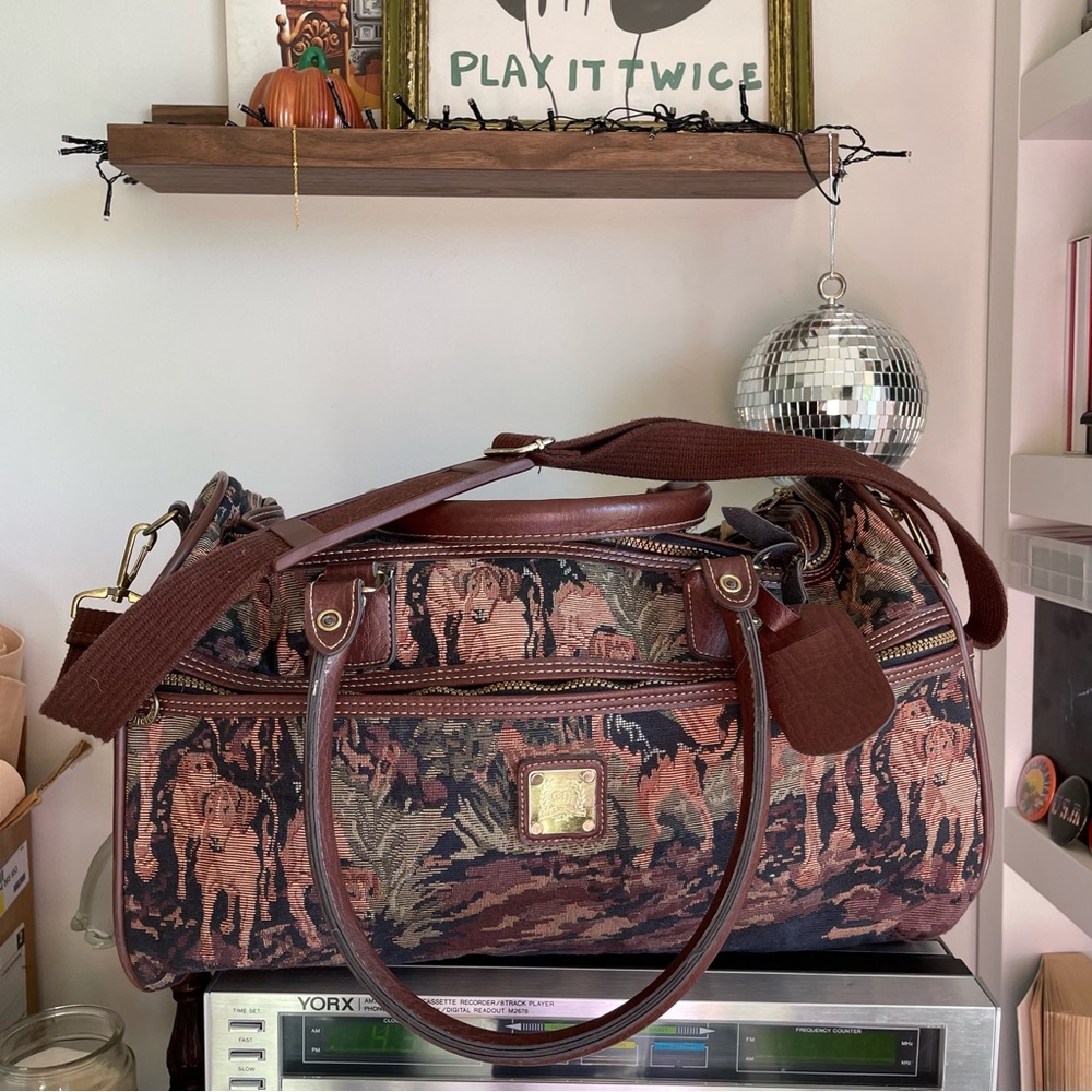 VTG Capezio Tapestry Fox Hunting Weekender Duffle Bag